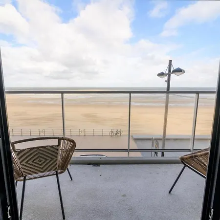 Apartment Premium Holidays - New Modern Oostkant With Seaview At Westende *